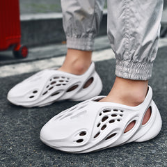 Couple's Large Size Solid Color Coconut Holes Shoes